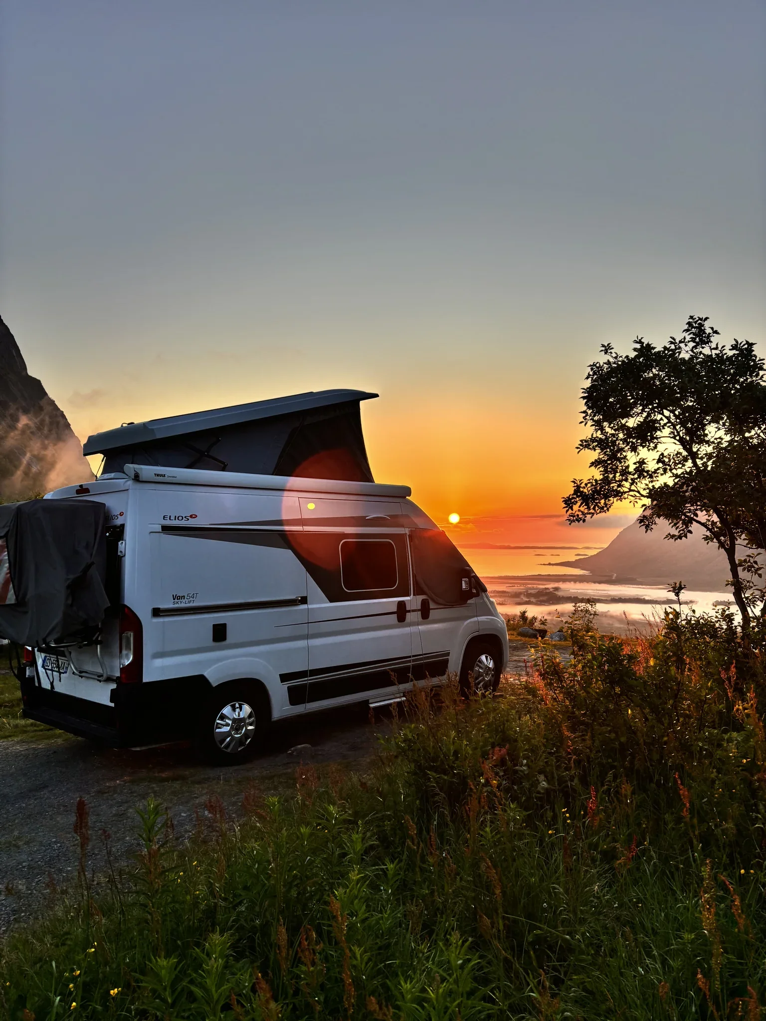 Fourgon Elios 54T Sky-Lift, toit relevable avec installation Lithium et isolation renforcée - 1